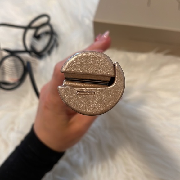 TYME PRO Hair Iron - Picture 7 of 9